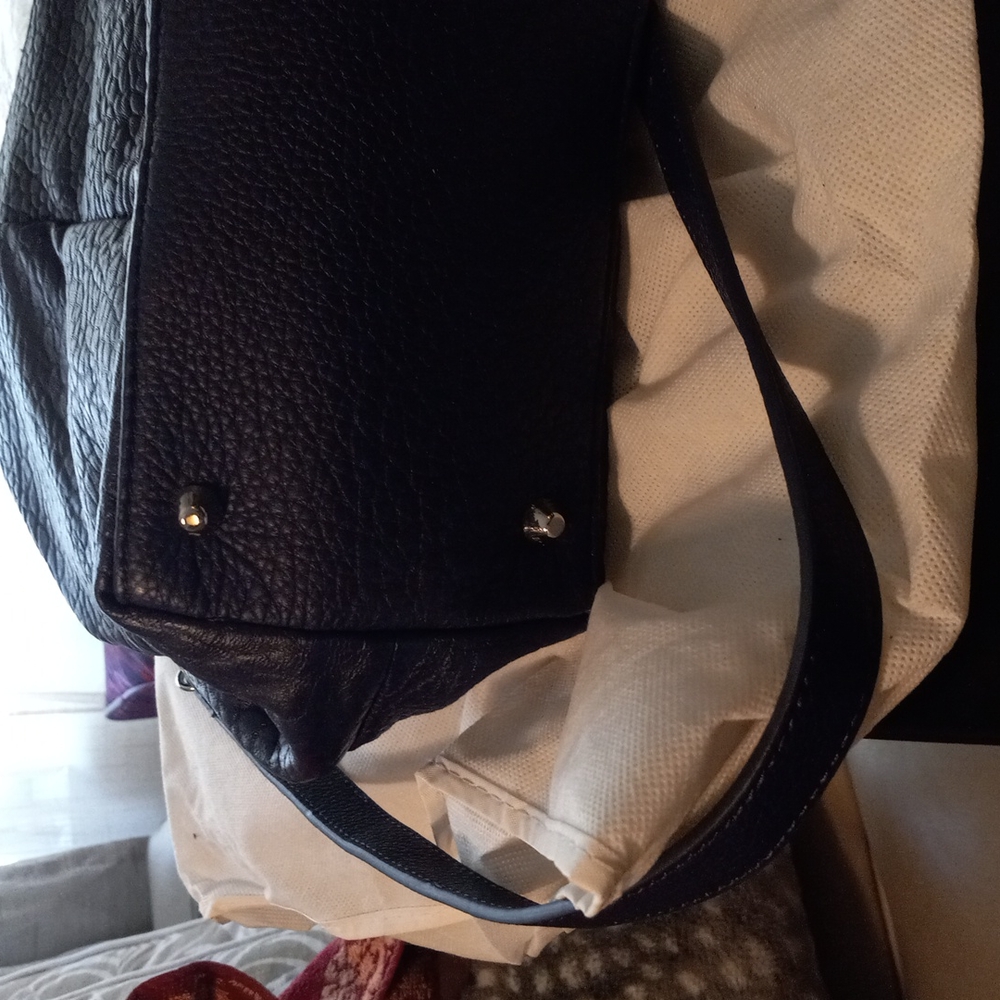 Handbag - Picture 11 of 14